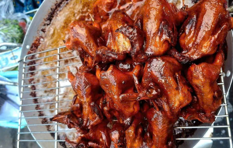 Khách vượt hàng chục cây số về Hố Nai ăn cút chiên bơ