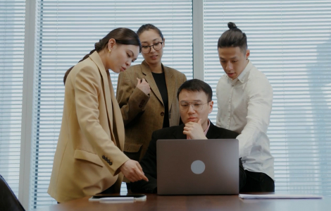 Thu nhập lao động nam hay nữ cao hơn?