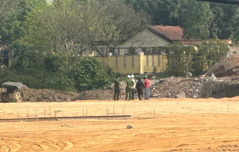 Đà Nẵng: Hàng trăm tấn chất thải tro xỉ bị chôn lấp ở bãi rác