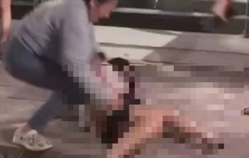 Khởi tố 4 đối tượng liên quan vụ đánh ghen, lột áo quần ở Cần Thơ