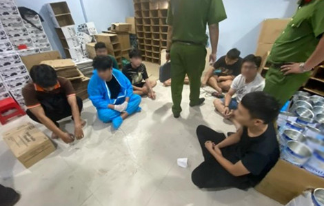 Triệt phá đường dây sản xuất 573 loại sữa bột giả