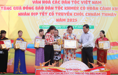 Tuyên dương 22 gương phụ nữ và thanh niên dân tộc thiểu số tiêu biểu