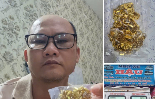 Chủ nhà xe ở Cà Mau tìm hành khách đánh rơi bịch vàng