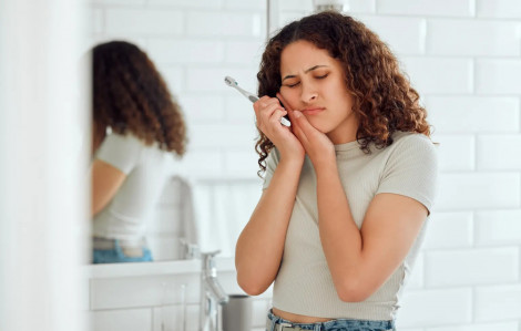 Sức khỏe răng miệng kém làm tăng đau đầu, nhức mỏi