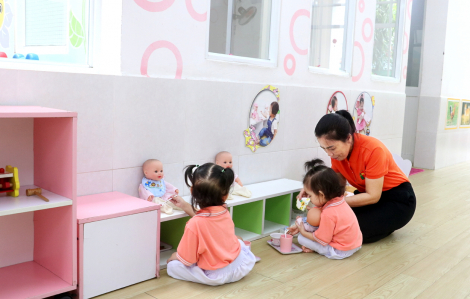 Đề xuất hỗ trợ chi phí học mầm non dân lập cho con em công nhân