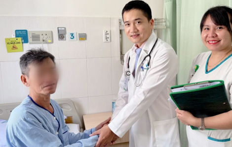 20 phút cứu sống bệnh nhân bị đột quỵ, ngưng tim