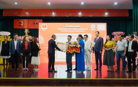 TPHCM: Hội Doanh nghiệp quận 3 đón nhận bằng khen của Thủ tướng
