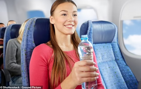 5 mẹo chống mệt mỏi khi bay đường dài