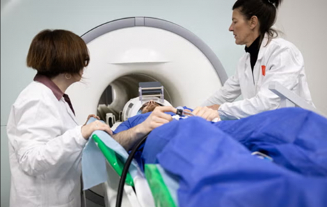 Hóa chất tiêm trước khi chụp MRI có nguy cơ gây hại sức khỏe