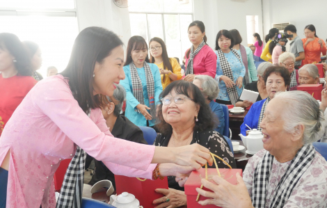 Hội LHPN TPHCM tri ân những người đặt nền móng cho phong trào phụ nữ thành phố