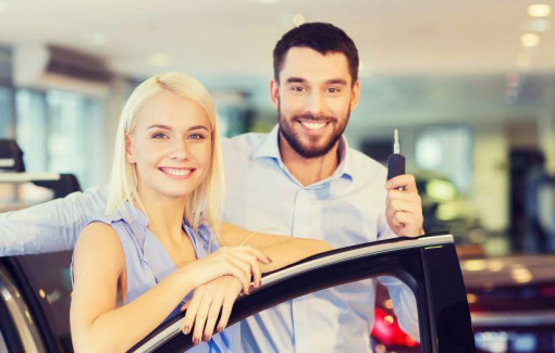 Người yêu có tính khoe khoang quá lố