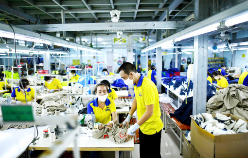 TPHCM vẫn có thể tăng trưởng 2 con số dù bị áp mức thuế cao