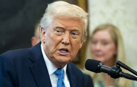 Chứng khoán tăng, vàng giảm sau khi ông Trump tuyên bố giảm thuế cho Trung Quốc