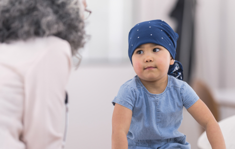 Ghép tế bào gốc, cứu tinh cho trẻ bị ung thư máu?