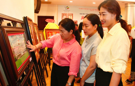 Khai mạc triển lãm tranh “Hồn cát Việt - 50 năm tự hào một dải non sông”