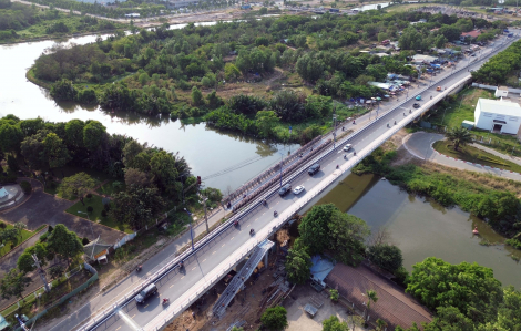 TPHCM siết chặt công tác thi công, bảo đảm an toàn giao thông dịp lễ 30/4 và Đại lễ Vesak