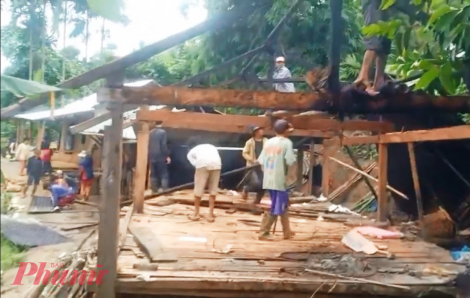 Quảng Nam yêu cầu các huyện kiểm điểm do chậm trễ báo cáo việc sắp xếp dân cư vùng sạt lở