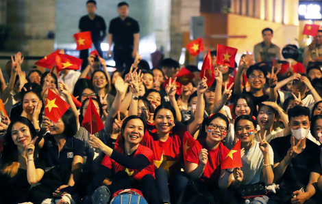 “Như có Bác Hồ trong ngày vui đại thắng…”