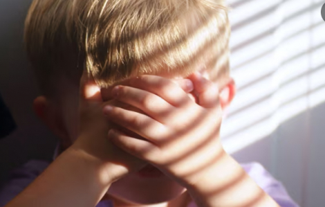 Cha mẹ quát mắng có thể khiến trẻ dễ mắc bệnh tâm thần