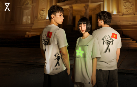 Couple TX ra mắt ấn phẩm thời trang kỷ niệm 50 năm ngày Giải phóng miền Nam, thống nhất đất nước