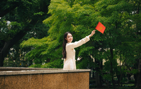 Nghệ sĩ lan toả niềm vui, sự tự hào kỷ niệm 50 năm thống nhất non sông