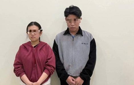 Cô gái trong clip đang quay duyệt binh thì bị mất điện thoại bị công an mời lên làm việc