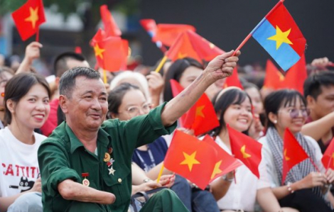 Tin tức ngày 2/5: Từ khóa ‘Concert quốc gia’ chiếm sóng không gian mạng dịp lễ 30/4