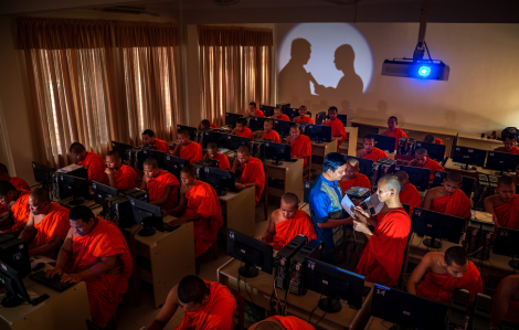 Trao giải cuộc thi Ảnh nghệ thuật “Tuệ giác Phật giáo: Nhân phẩm và Hòa bình”