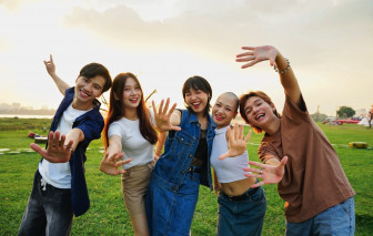 "Thế hệ cợt nhả" làm gì sai mà bị chê trách?