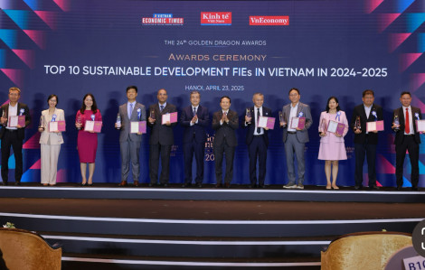 Công ty Coca-Cola Việt Nam được vinh danh là một trong 10 doanh nghiệp bền vững hàng đầu Việt Nam