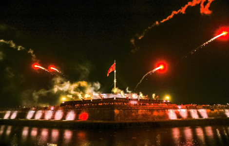 Trung tâm Bảo tồn Di tích cố đô Huế gửi lời xin lỗi du khách sau sự việc bắn hỏa pháo không thành công