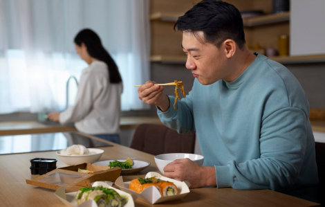 Hôn nhân đi về 2 ngả