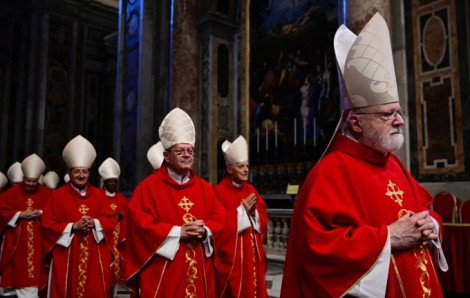 Tin tức ngày 7/5: Mật nghị Hồng y bầu tân Giáo hoàng và những điều ít ai biết