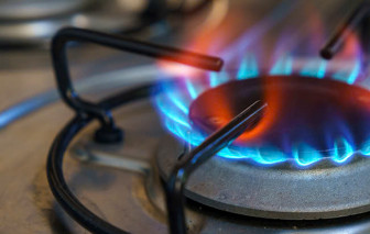 Khí độc từ bếp gas gây nguy cơ ung thư ở trẻ em cao hơn so với người lớn