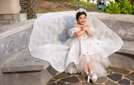 Diana Hoàng - “Vedette kid” tỏa sáng cùng Nguyễn Đình Như Vân - Miss Global 2025 tại NovaWorld Fashion Fest