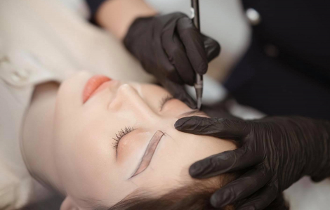 Thương Nguyễn Eyebrows Beauty bật mí bí quyết giữ màu phun xăm bền đẹp, không lo biến sắc