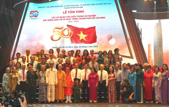 Những ngọn lửa âm thầm dựng xây tương lai