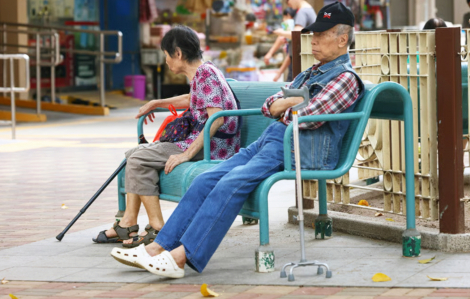 Những người già cô độc ở nơi thọ nhất thế giới