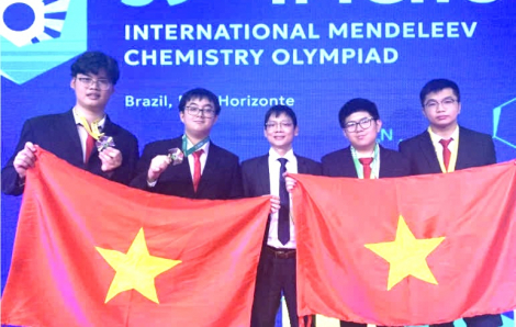 Học sinh Việt Nam giành 4 huy chương tại kỳ thi hóa học "khó nhất hành tinh"