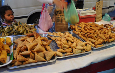 Khám phá ẩm thực ở chợ đêm Malaysia