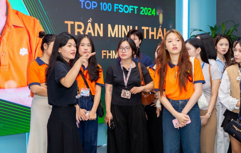 Sinh viên ngành quan hệ công chúng HUTECH bội thu kinh nghiệm làm nghề từ những chuyên gia PR