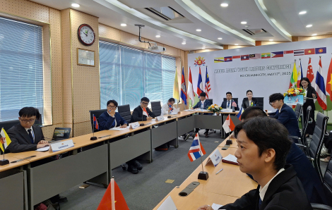 Sinh viên y khoa giành giải Đặc biệt cuộc thi hùng biện tiếng Anh