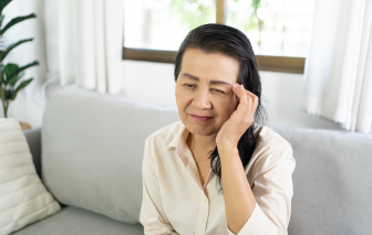 Bà nội khó chiều