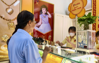 Các điểm kinh doanh vàng miếng buộc phải treo bảng hiệu để người dân nhận diện