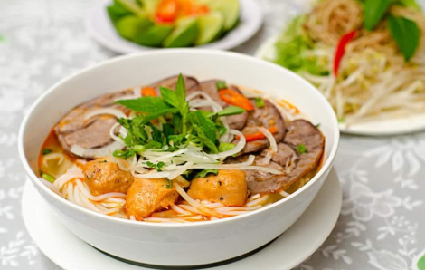 5 quán bún 3 miền cho bữa trưa "trốn nắng" trong văn phòng