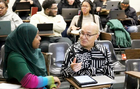 Đại học chào đón các sinh viên lớn tuổi trở lại giảng đường