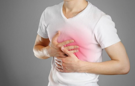 Ợ chua kéo dài có thể là triệu chứng của 5 bệnh lý nguy hiểm