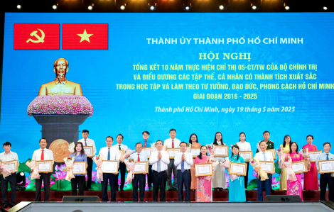 Sống và học theo Bác vì một TPHCM nhân văn, sáng tạo, nghĩa tình