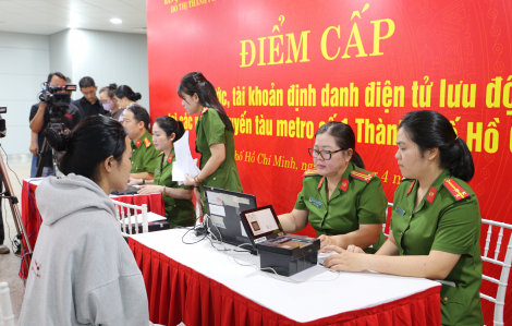 TPHCM sẽ đi từng ngõ, gõ từng nhà, rà từng người tham gia góp ý Hiến pháp qua VNeID