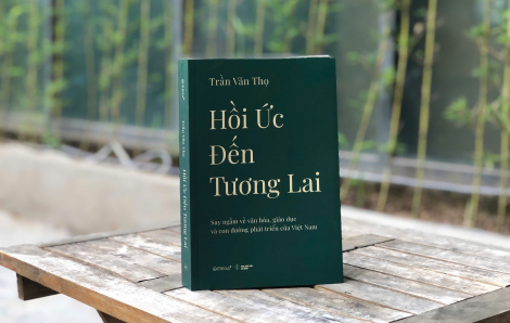 Book tour xuyên Việt về "hồi ức đến tương lai Việt Nam"